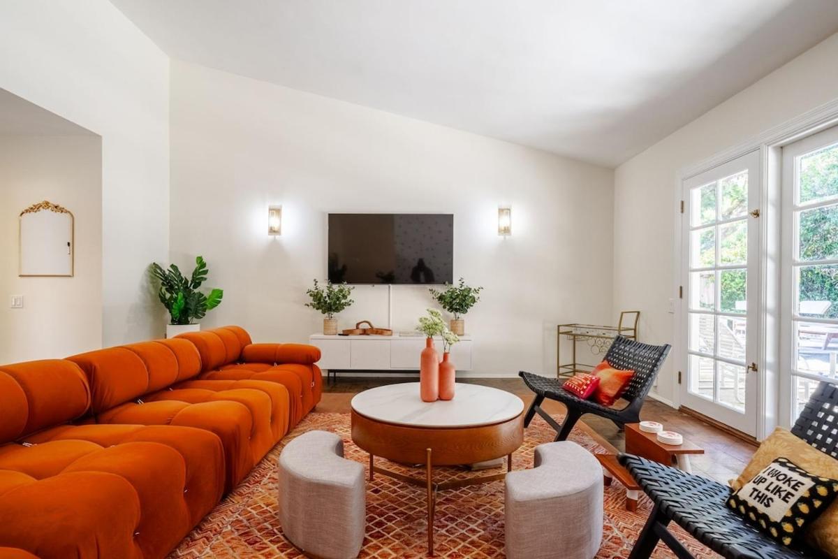 Casa de férias 6 Minutes To Universal With Game Room, Heated Pool & *